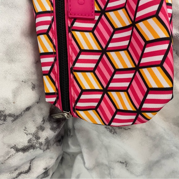 Clinique Pink Makeup Bag - Picture 2 of 4